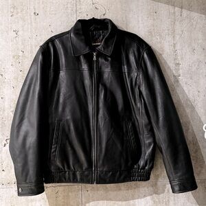 Danier genuine leather boxy jacket